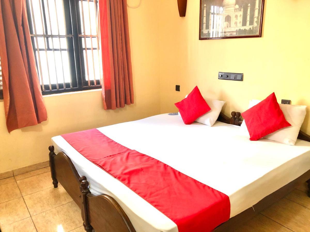 Eestee Rest Colombo Exterior foto